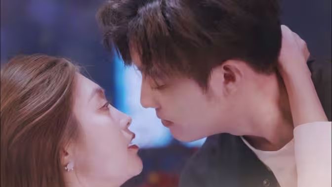 她比星光璀璨 第1-20集